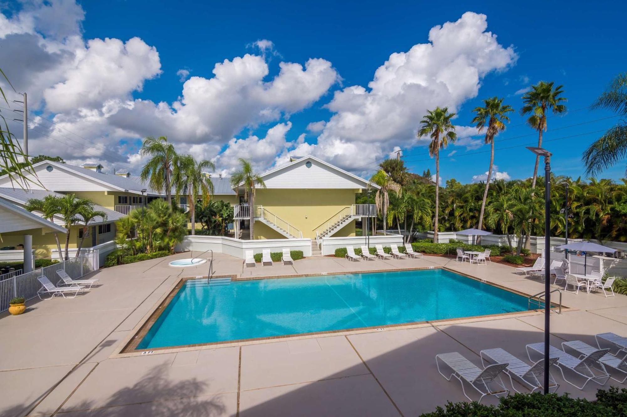 Best Western Port St. Lucie Екстер'єр фото